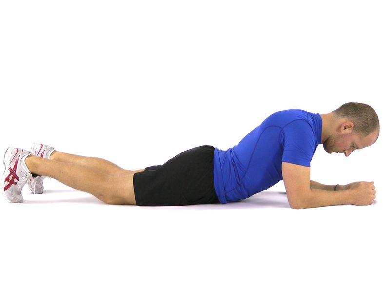 Tighten slightly your abdominals and lumbar muscles then lift one arm and the opposite leg without allowing the trunk or pelvis to move or rotate.