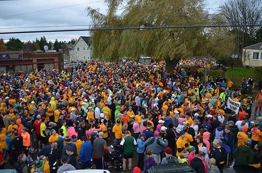About The was created in 2007 by 3 Seattle Ballardites who wanted to run on Thanksgiving morning in an attempt to counteract the large quantities of food that would be consumed later in the day.