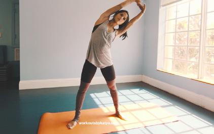 Keep the hips squared to the front 5 Hold for 30 seconds, breathing deeply 6 Inhale and come back to the center before repeating on the other side THREE-LEGGED DOWNWARD FACING DOG 1 From Tadasana,