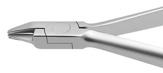 Extra strong edges Cuts archwires up to.022 x.028 Features a 15 cutting angle for easy intraoral access Tungsten carbide inserts G001 Mini Pin and Ligature Cutter with T.C. Cuts archwires up to.015 Fine tips to easily access hard to reach areas Cuts wire ligatures, pins and elastics Tungsten carbide inserts G002 BENDERS Three Jaw Plier Cuts wire up to.
