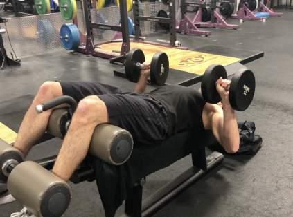 Decline DB Bench 1. Set the bench on a low level decline 2.    5.
