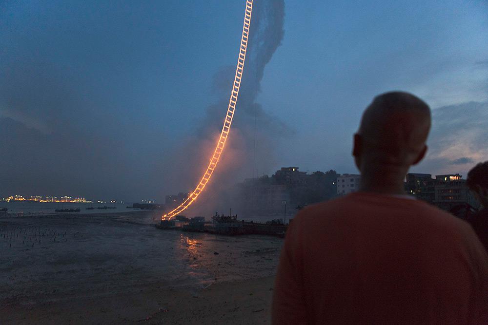 THE ART OF HEALING Sky Ladder about Cai Guo Qiang Art is very important, and
