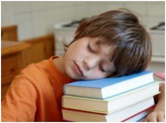 As you know, it is not possible to make your child sleep but you can help your child improve their bedtime behaviour and sleep more easily.