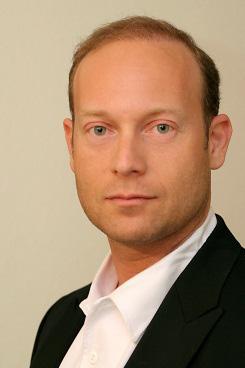 Thomas Bernhart is a full-time faculty member in the Division of Oral Surgery at the University of Vienna.