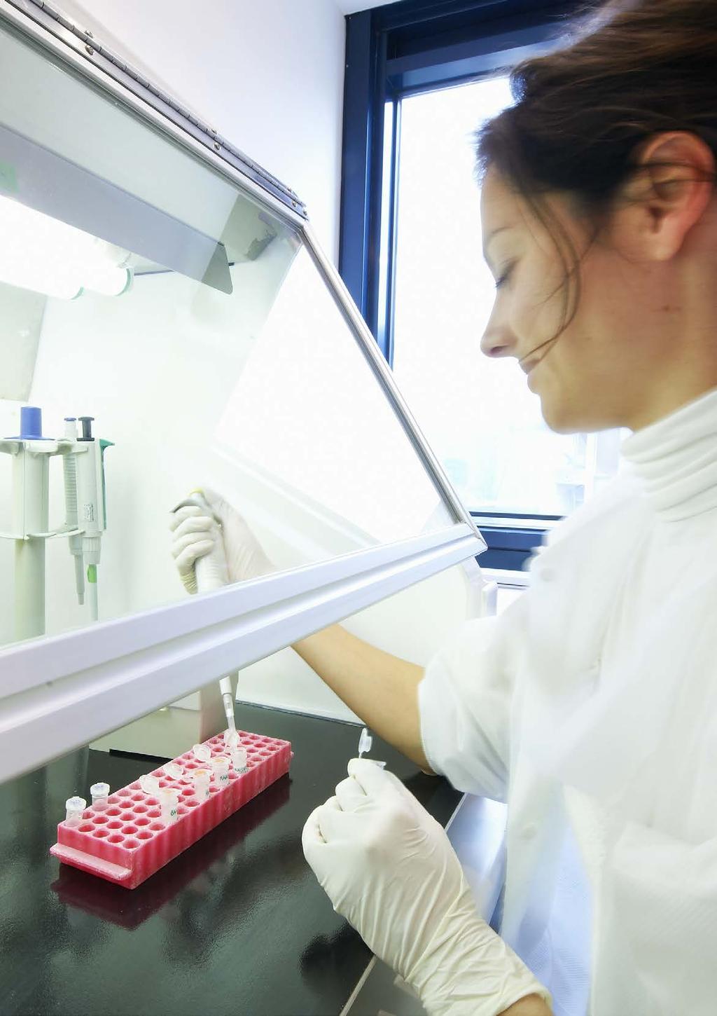 ProCreaLab Molecular genetics laboratory Diagnosis at the patient s service ProCreaLab is the only molecular genetics laboratory in Switzerland located in a fertility center.