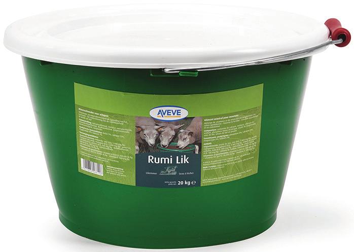 Rumi Lik Lick pail for goats and sheep 7 licks & lick pails licks & lick pails 6 10 kg Vitamin and mineral mix as a