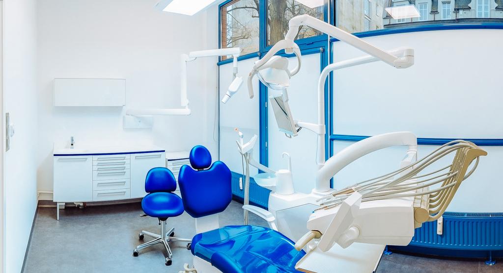 DENTAL TREATMENT IN POLAND DENTAL TREATMENT IN POLAND ADVANTAGES OF DENTAL TREATMENT IN POLAND: Combining business and pleasure dental treatment and vacation.