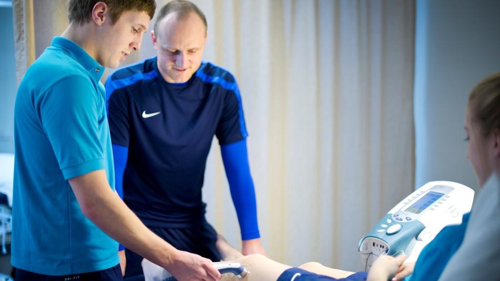 MSc Football Rehabilitation UKPASS P039364 Code: Course 2 Years Part-Time Length: Start Dates: September 2017, September 2018 Department: Department of Sport and Physical Activity Location: Edge Hill