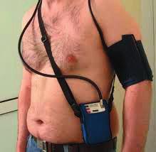 kontinuirano mjerenje arterijskog tlaka; KMT kućno mjerenje tlaka; SAT sistolički arterijski tlak; DAT dijastolički arterijski tlak Kako izmjeriti arterijski tlak?