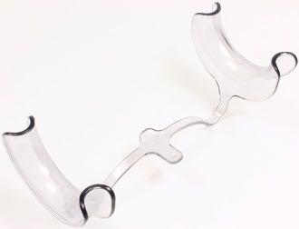The unique tab allows the cheeks to be pulled out further. Made from a heavy duty plastic, it is autoclavable without risk of cracking or breaking.