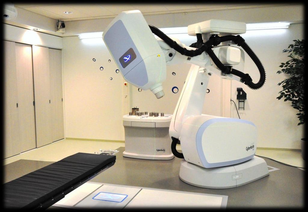 CyberKnife system X-ray tubes Linear accelerator Robot X-ray detectors The treatment