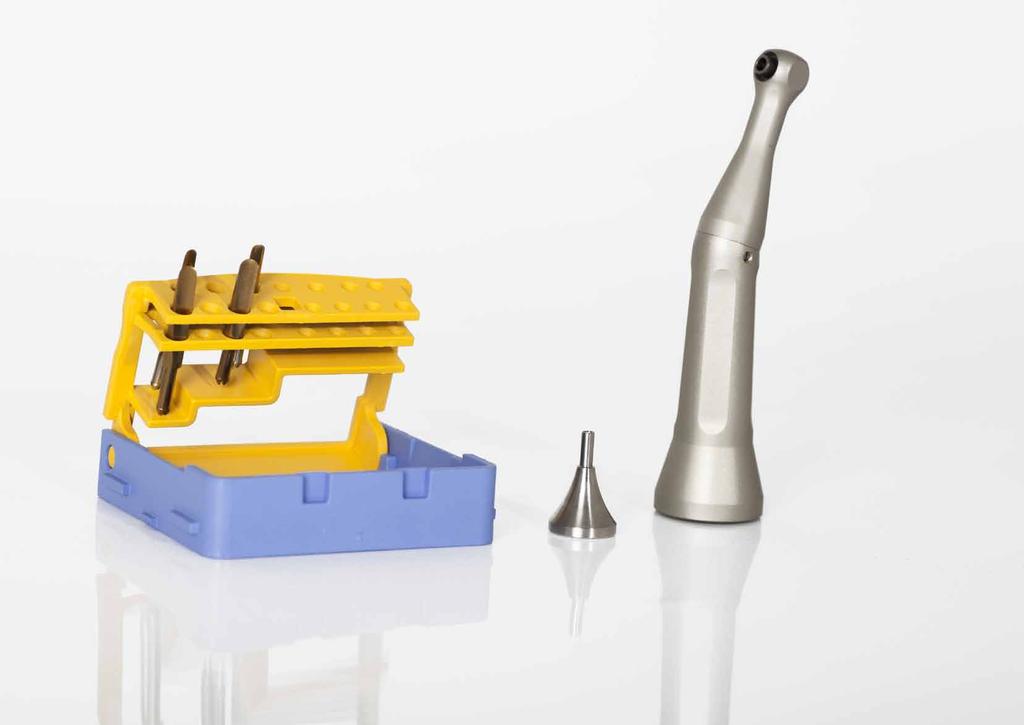 Design by Dentists TM Mechanical Setting a new standard for trauma free extraction, the new Luxator LX mechanical periotome offers improved safety, precision and access.
