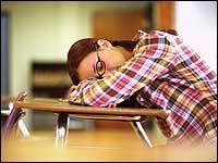 Adolescents: Make-Up Sleep Increasing discrepancy between bed and wake times weekday/end Associated with learning deficits, behavior problems