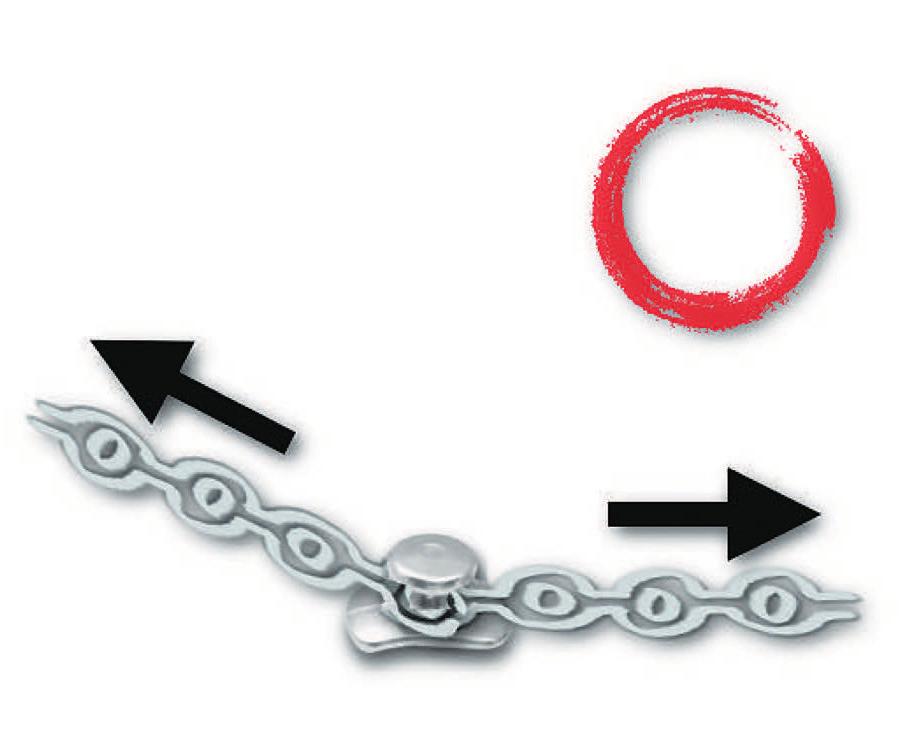 Figure 9(a): Safe angle: when the elastic chains are attached at an obtuse angle there is a low probability that they will be displaced from the button.