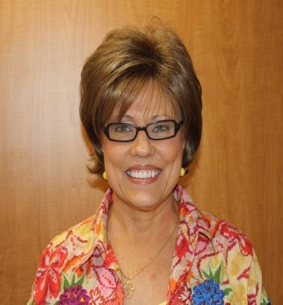 Name: Elaine Seeber, CAVS Title: Manager, Auxiliary, Volunteer and Concierge Services Employed by: Hillcrest Baptist Medical Center City/State: Waco, Texas Why I am interested in running for AHVRP s
