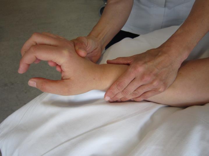 To assist movement of the wrist, with the forearm supported,