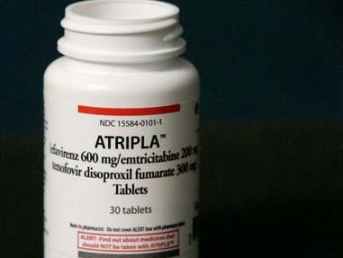 Atripla Emtricitabine 200 mg + Tenofovir 300 mg + Efavirenz 600 mg First triple therapy single
