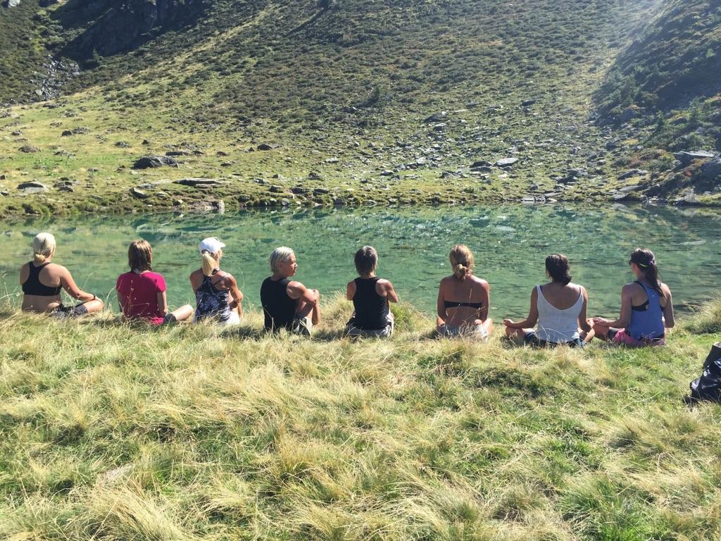 You will get, in a small group of 6-8 persons: Yoga every morning 3 days of guided trekking in the mountains Nutrient dense lunch picnics and breakfasts Steam sauna, sauna, hot tub in the hotel spa
