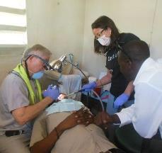 INTRODUCTION TO THE DENTAL CLINIC We welcome volunteer dentists, hygienists, assistants and non-dental volunteers to deliver preventive dental care and treatment to our patients in the Cité Soleil