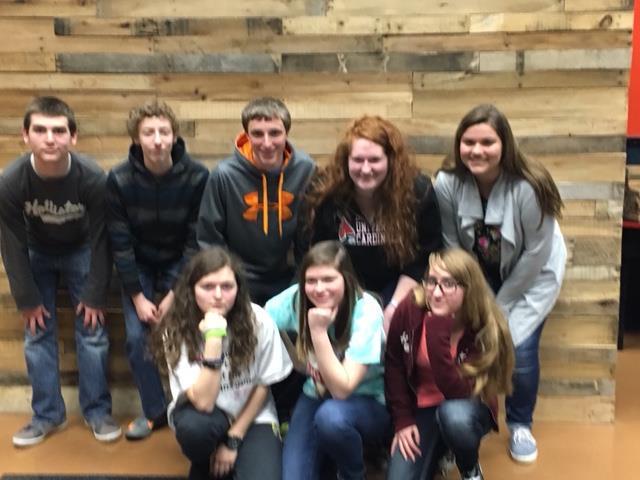 Your 2016 365 Youth Planning Team Makayla Mills, Elli Brooks, Isabel Demerath, Alysia Diederich, Sarah King, Austin Shaner, Nathanael Day, Winston Hill #my365story Am I now