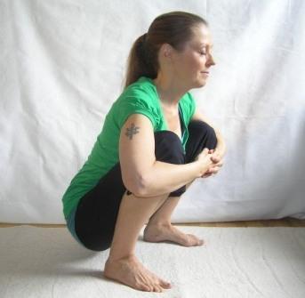 Squatting Squatting is a yoga pose I use a lot in my programs. I found out by trying this pose, myself, that it s really great to do when you have pelvic pain.