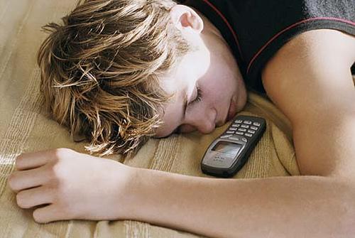 Sleep in Adolescents 13 18 years need 9.